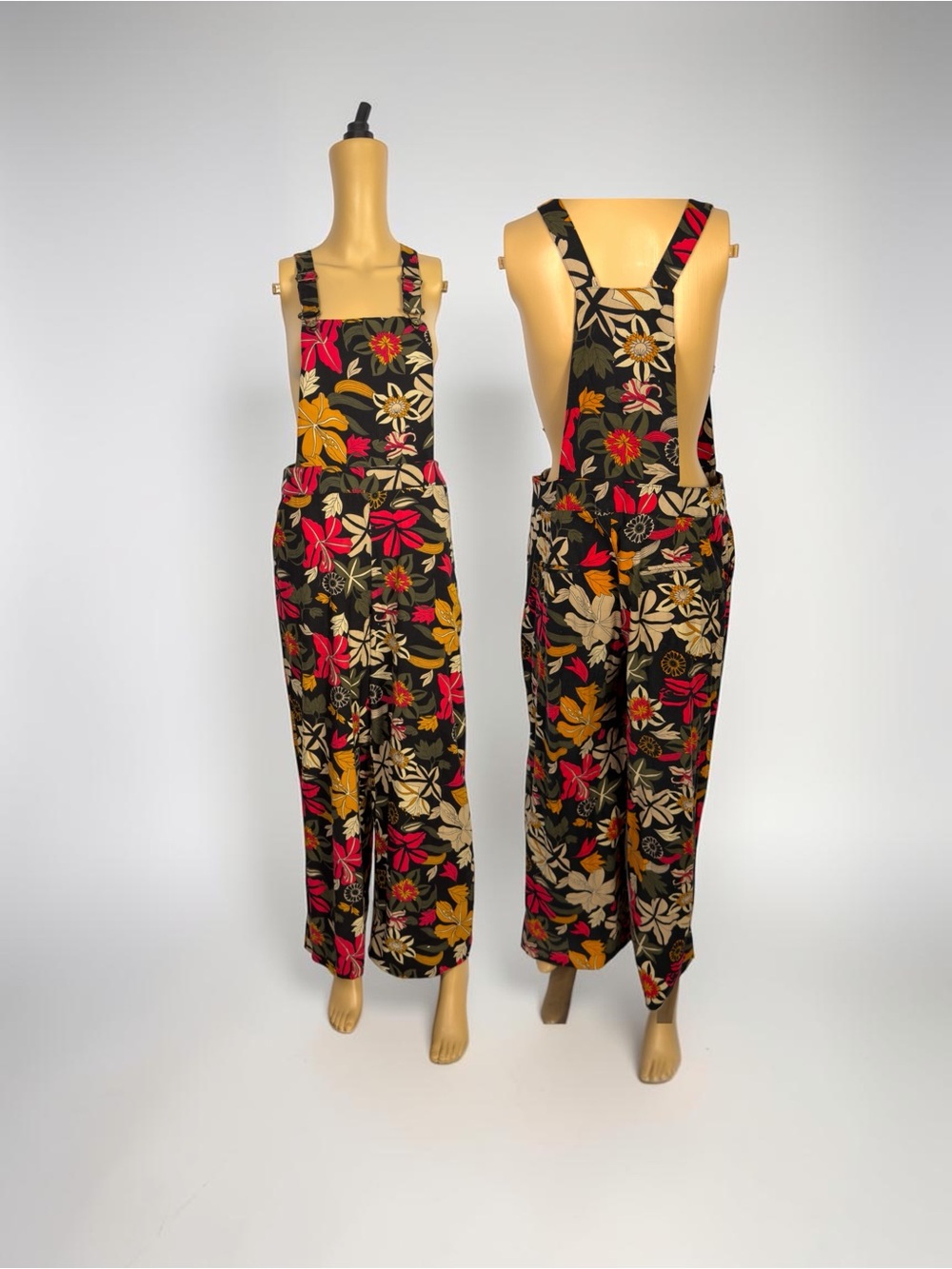 Los Bananitos floral jumpsuit overalls with multicolored flowers